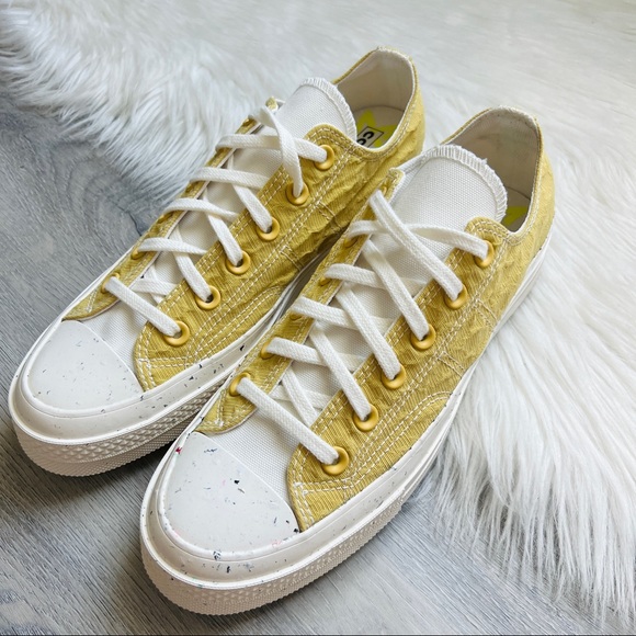 NWT Converse Chuck 70 Hybrid Texture Women’s Shoes - Picture 2 of 10